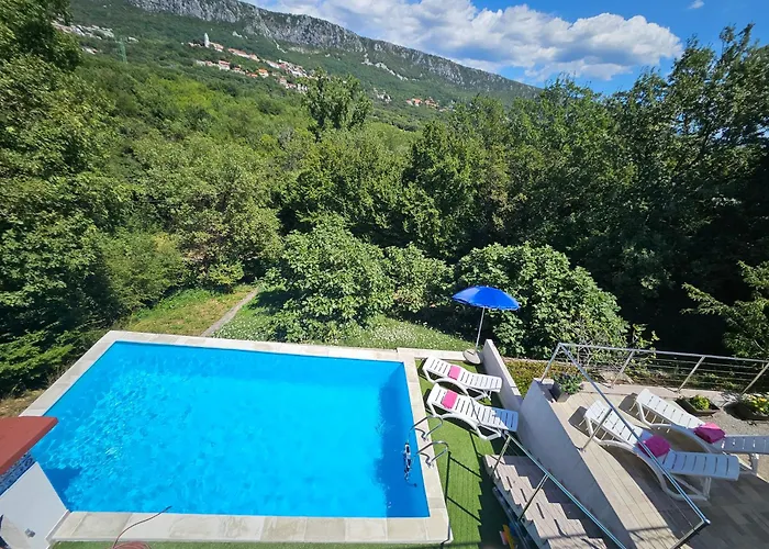 Bella Vista