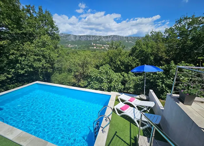 Bella Vista
